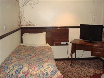 Foxwood Guest House Robin Hood Exteriör bild